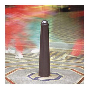 Stabs VARIA - ar trīskanšu atslēgu un 2 ķēdes cilpām, betonējams, h=750mm ( 300mm zem pamatnes)