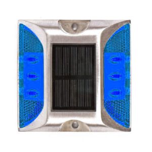 Ceļa atstarotājs ar saules baterijām (zils), kvadrātveida 123x133mm, h=22mm (kāja h=55mm) [W]