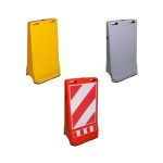 Informācijas paneļi ietvēm